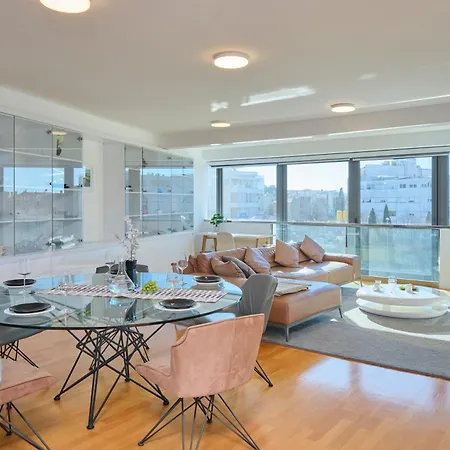 Solstar By Litto Apartment Split